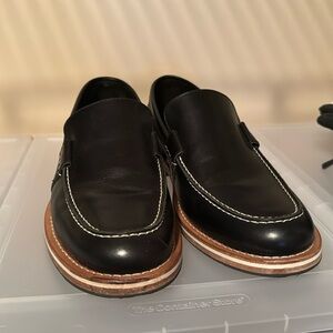 Helm The Wilson Men’s Shoes Size 11 Like New Black